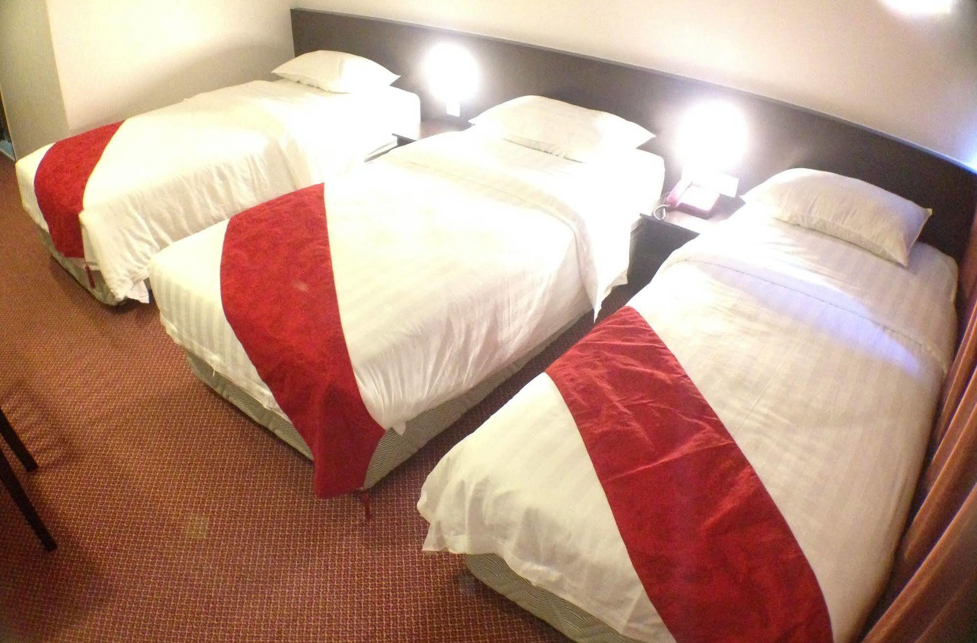 Century Hotel Kota Kinabalu Zewnętrze zdjęcie