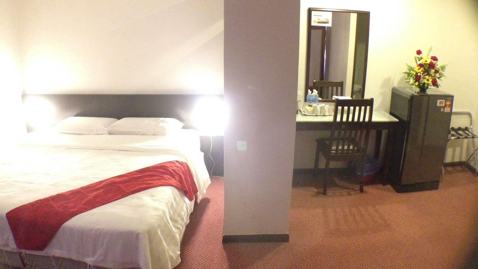 Century Hotel Kota Kinabalu Zewnętrze zdjęcie