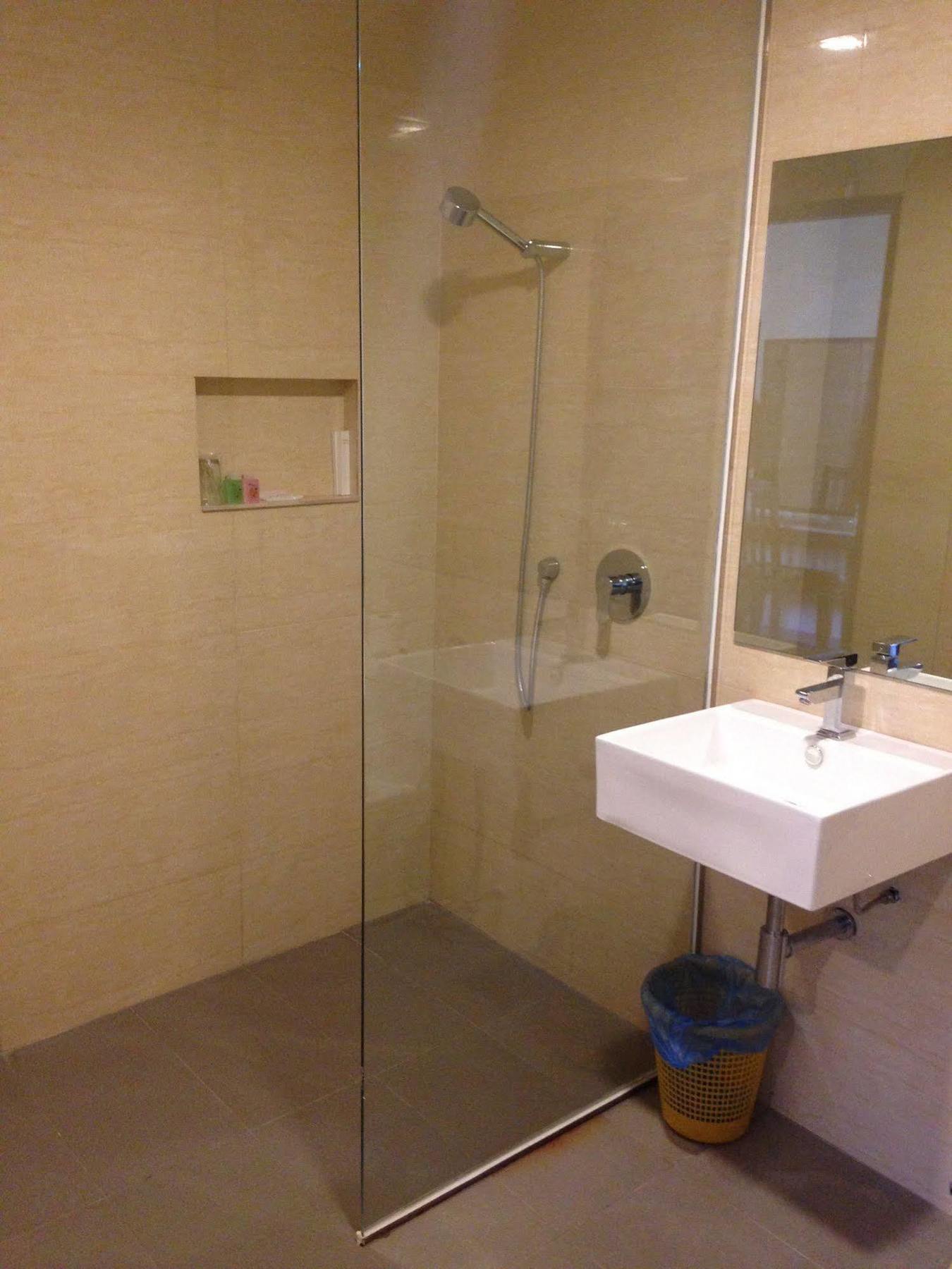 Century Hotel Kota Kinabalu Zewnętrze zdjęcie