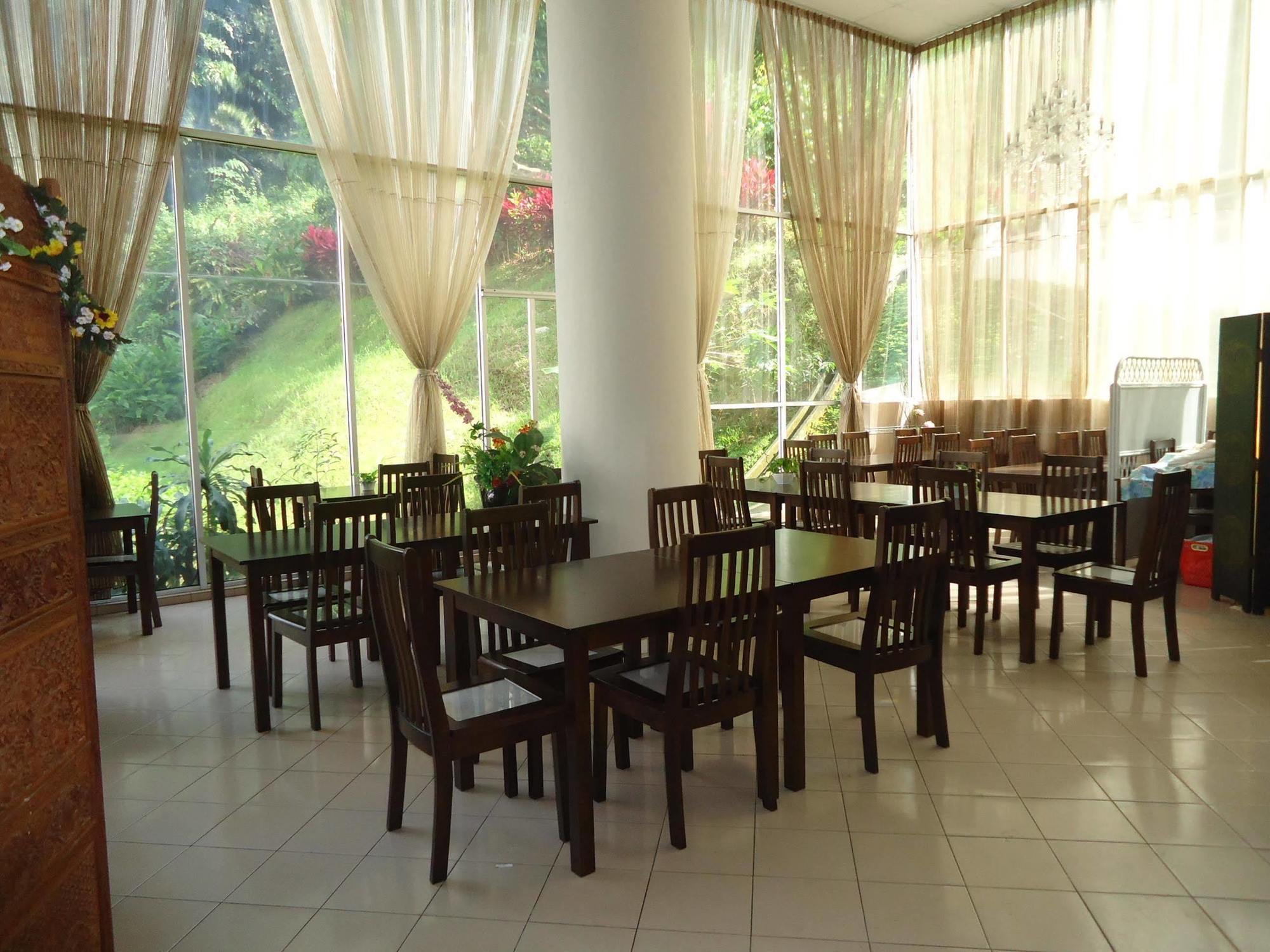 Century Hotel Kota Kinabalu Zewnętrze zdjęcie