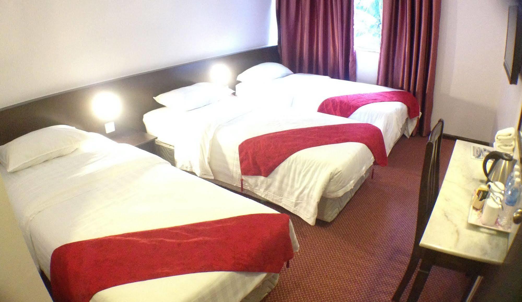 Century Hotel Kota Kinabalu Zewnętrze zdjęcie